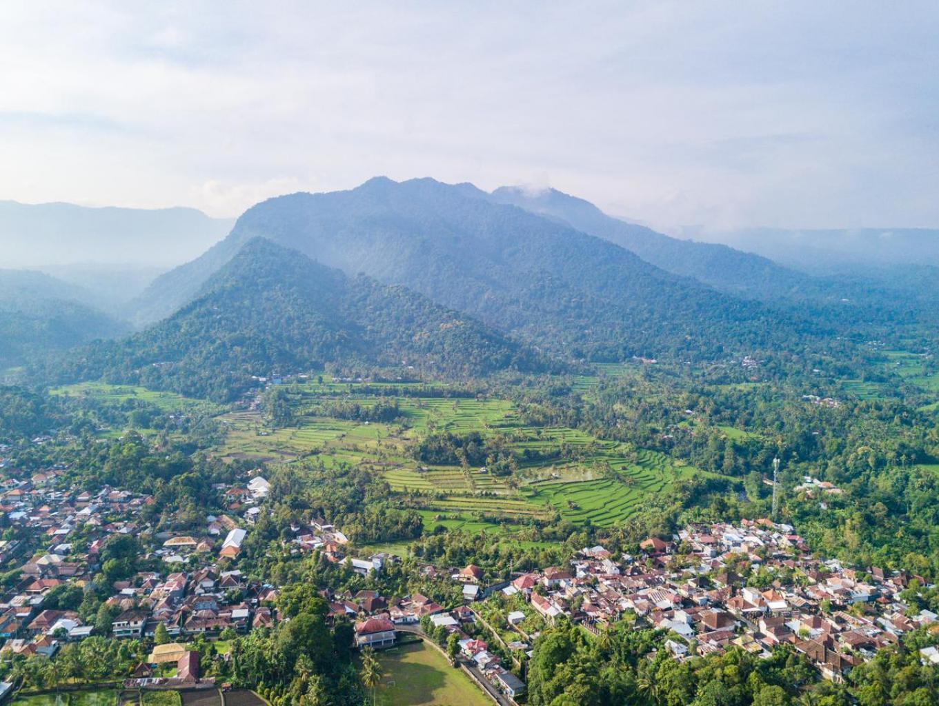 Pemandangan Desa Batu Rangi 1